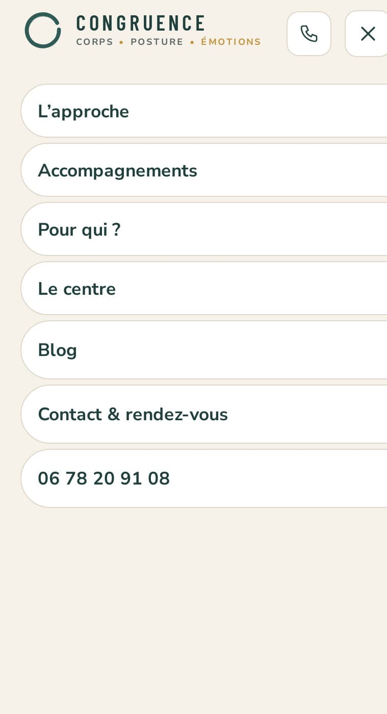 Menu mobile du nouveau site : L’approche, Accompagnements, Pour qui ?, Le centre, Blog, Contact & rendez-vous, téléphone