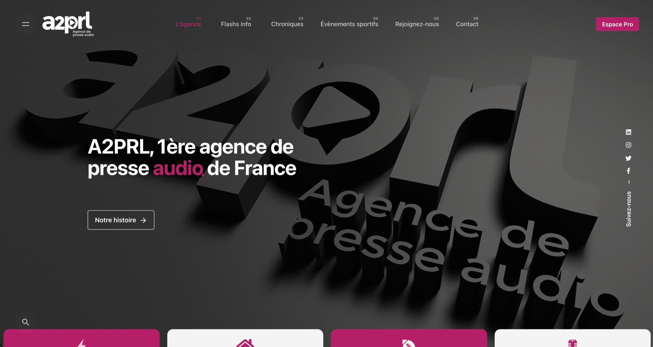 Page d’accueil du site A2PRL : « A2PRL, 1ère agence de presse audio de France » sur un lettrage tridimensionnel