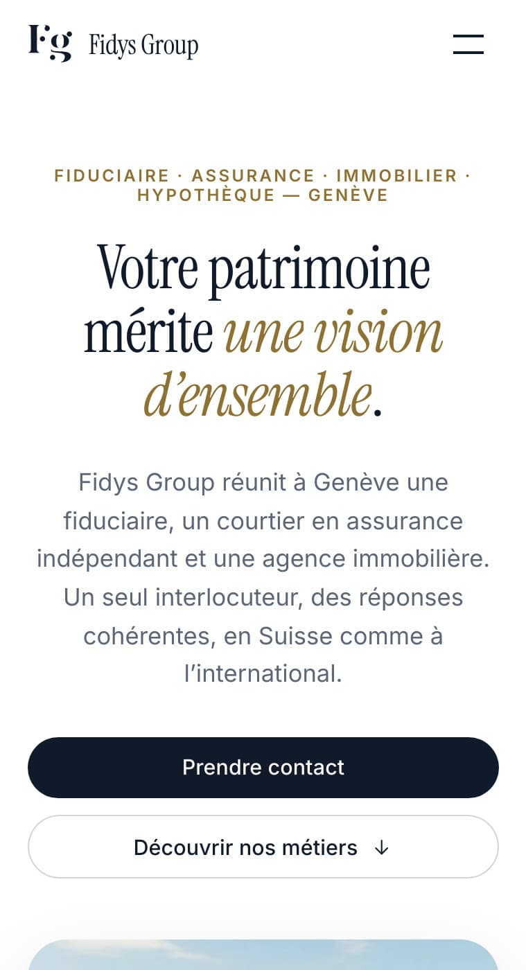Page d’accueil du nouveau site fidysgroup.com sur mobile : monogramme, titre et boutons Prendre contact et Découvrir nos métiers
