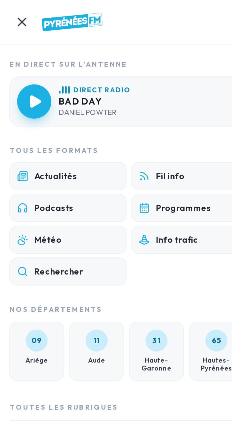 Menu mobile de pyreneesfm.com : direct en cours, Actualités, Fil info, Podcasts, Programmes, Météo, Info trafic, et les départements